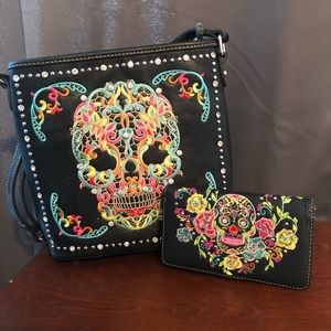 C+C purse with matching wallet!